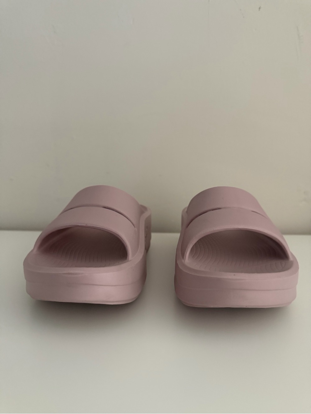 Oofos women’s 8 rubber cushioned platform slip on slides sandals purple pink - Picture 3 of 9